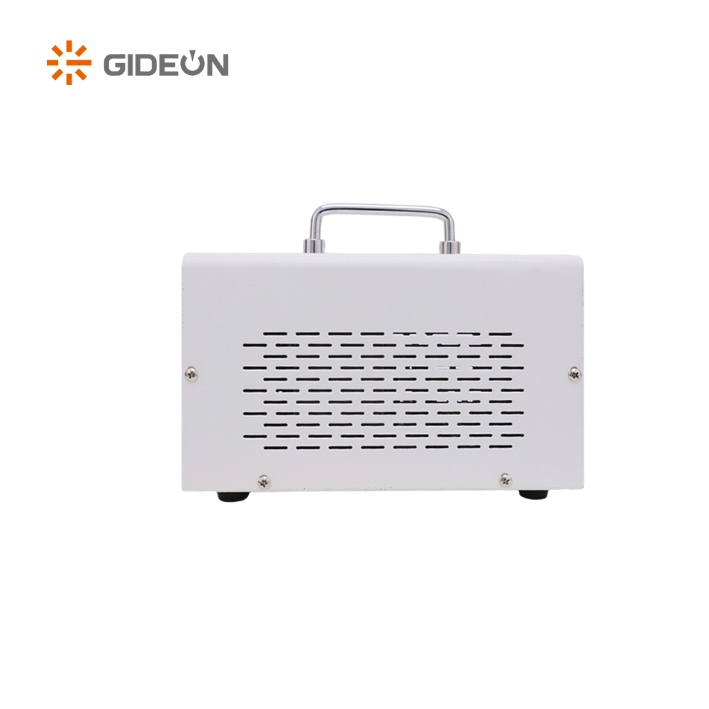 GD-AVR30-G便携式德国插件电压稳定器，具有过电压和电压底电压保护