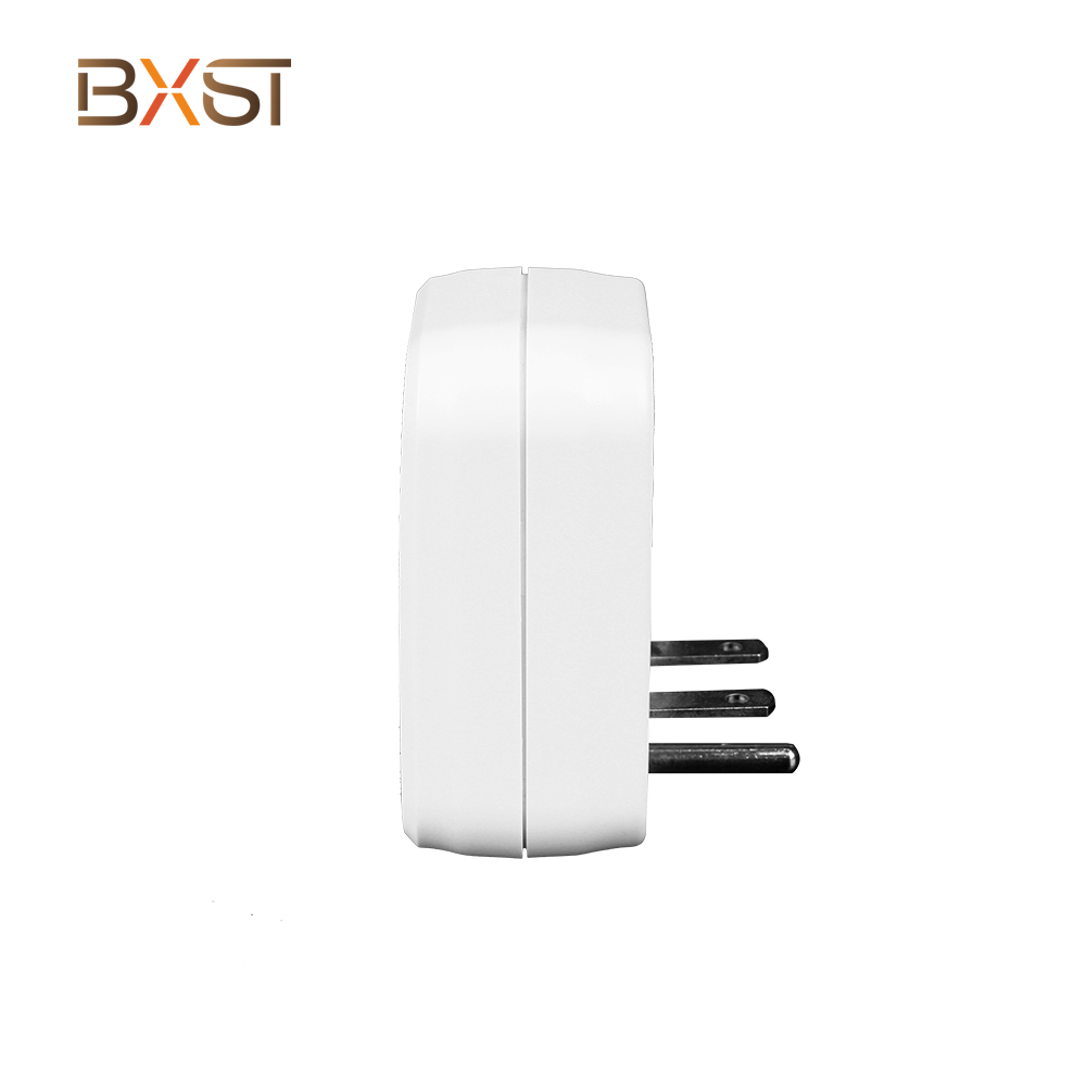 BXST电压保护器带有插座的家用v199-220v